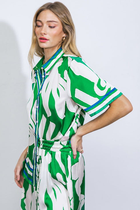 the-key-to-chic-woven-satin-top Flying Tomato-Sophia's Style-5